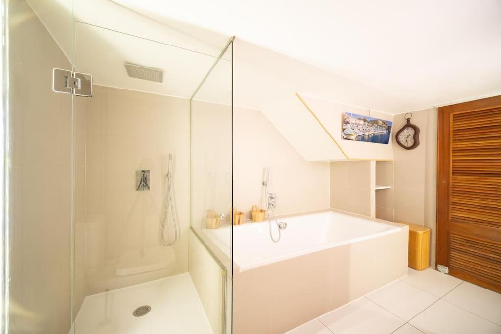 Air-Conditioned Loft In The Heart Of The Old Port مارسيليا المظهر الخارجي الصورة